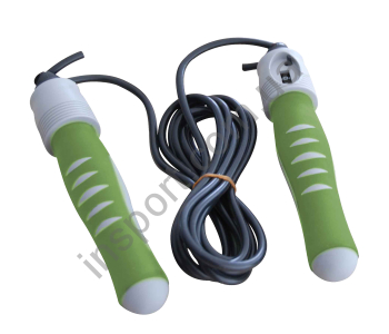 СКАКАЛКА СО СЧЕТЧИКОМ TUNTURI SKIPPING ROPE WITH COUNTER 14TUSFU187