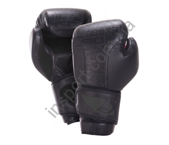 Боксерские перчатки BAD BOY Legacy Boxing Gloves 2187