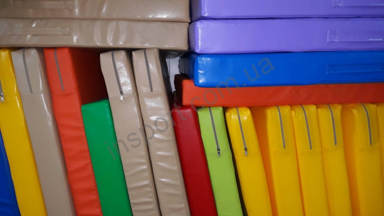 Мат гимнастический экокожа 100х100х10см