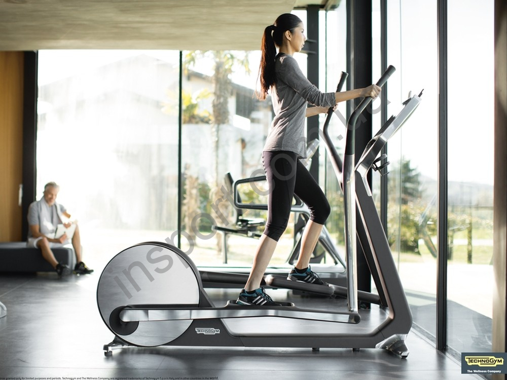 Орбитрек Technogym Cross Personal Unity