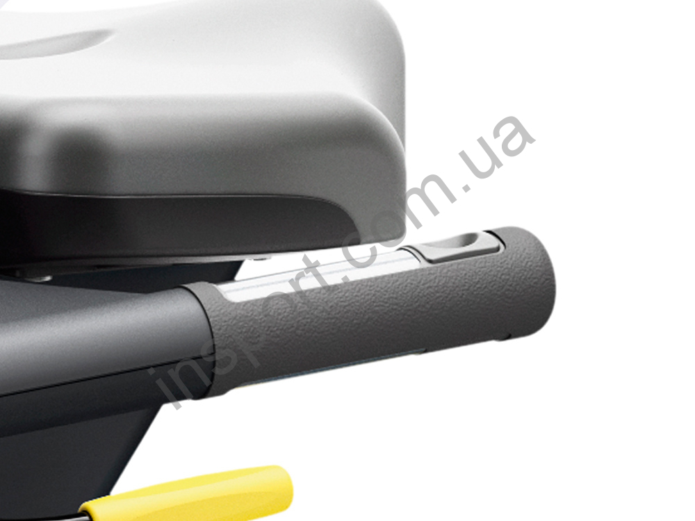 Горизонтальный велотренажер Technogym Recline TV